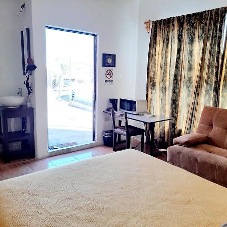 Suite amplia privada a 8 min del centro Aguascalientes Exterior foto