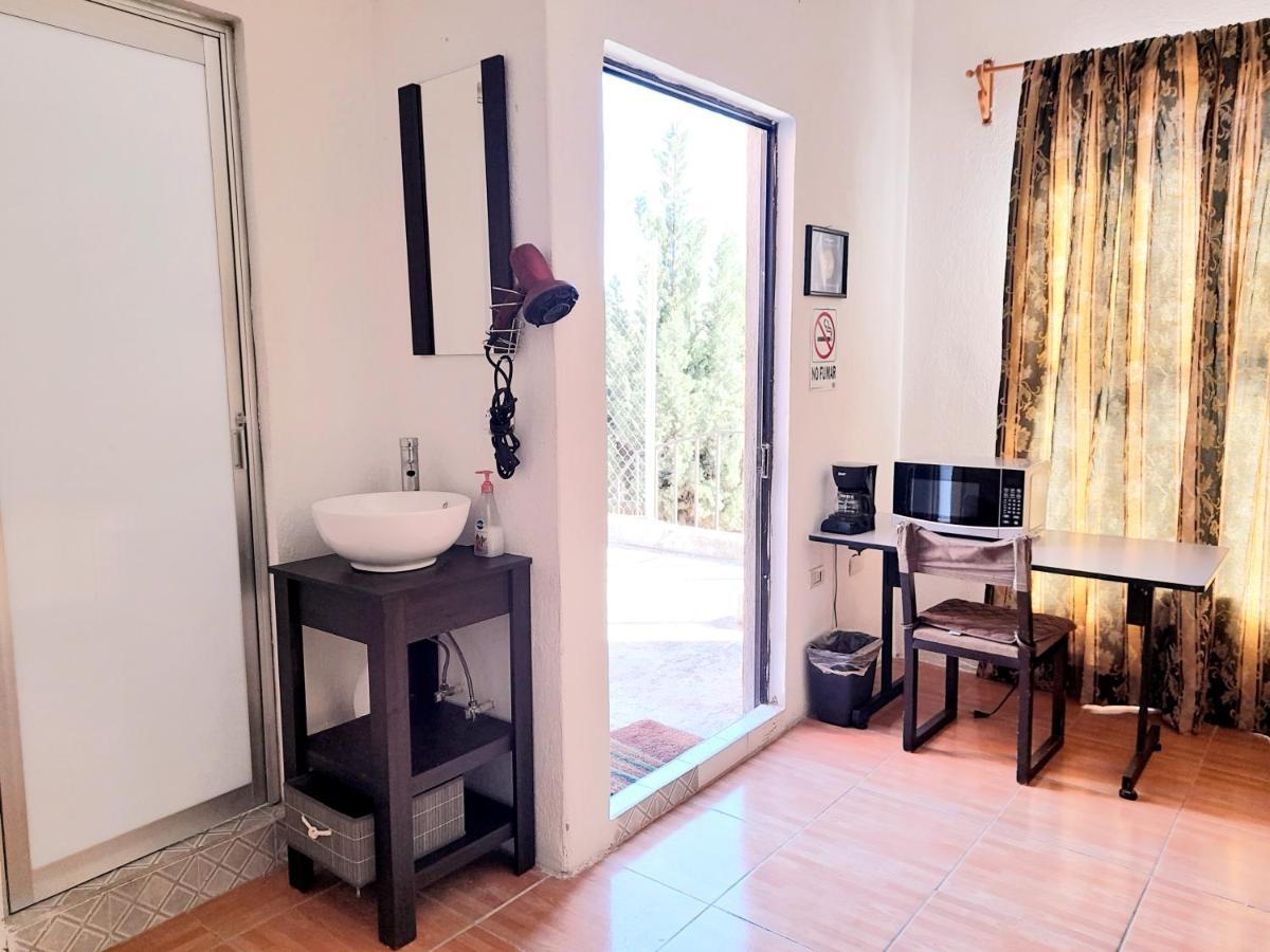 Suite amplia privada a 8 min del centro Aguascalientes Exterior foto