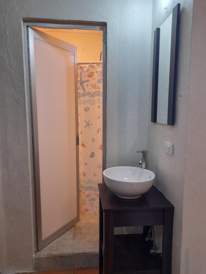 Suite amplia privada a 8 min del centro Aguascalientes Exterior foto